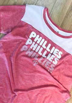 47 Philadelphia Phillies Womens Red Fade Out Fling Crew Short Sleeve T-Shirt - 48004744 Sporty Acid Wash Soft-washed Tops, Sporty Distressed Tops For Spring, Sporty Soft-washed Pink Tops, Sporty Acid Wash Distressed Top, Red Distressed Crew Neck Top, Sporty Distressed White Tops, Casual Red Distressed Tops, Historic Philadelphia, Philadelphia Sports