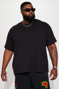 Model Height: 6'4 - Wearing Large Big & Tall: Height 6'5 - Wearing XXXL Available In Black, White, Tan, Sage, Burgandy, Gold, Navy, Hunter and Blue Crew Neck Short Sleeve Oversized 100% Cotton Imported | Mens Essential Oversize Short Sleeve Tee Shirt in Black size Small by Fashion Nova Big And Tall Casual Short Sleeve Tops, Casual Big And Tall Short Sleeve Tops, Big And Tall Short Sleeve Cotton Tops, Big And Tall Cotton Short Sleeve Tops, Tall Height, Blue Crew, Mens Essentials, Swim Accessories, Personal Marketing