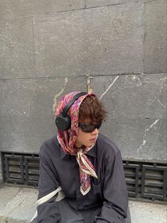 Scarf Outfit Men, Bandana Outfit, Fits Aesthetic, Head Scarf Styles, Scarf Outfit, Bandana Styles, Street Fashion Men Streetwear, Men Stylish Dress, Bohol