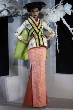 Dior Closet, School Portfolio, Kimono Collection, Dior Runway, Haute Couture Details, Royal Clothing, Fancy Sarees Party Wear