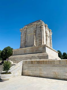 a large monument with steps leading up to it