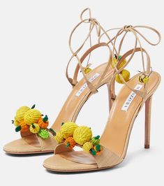 Find AQUAZZURA Citrus Punch 105 Raffia Sandals on Editorialist. Upper: fabric. Lining: leather. Sole: leather insole and sole. Toe shape: round open toe. Made in Italy. Includes: dust bag, shoe box. Designer color name: Lino. Trim: leather. Closure: ankle strap. Luxury Summer Heels With Woven Sole, Citrus Punch, Spring Sunglasses, Minimal Shoes, Denim Shorts Outfit, Raffia Sandals, High Sandals, Bridal Bag, Summer 2025