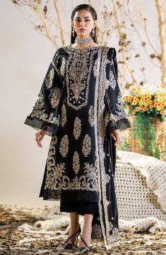 Classic Black Embroidered Pakistani Salwar Kameez Suit Party Dress Pakistani Style, Pakistani Salwar, Raw Silk Fabric, Dress Salwar Kameez, Pakistani Fancy Dresses, Winter 23, Pakistani Salwar Kameez, Luxury Wear, Boutique Dress Designs