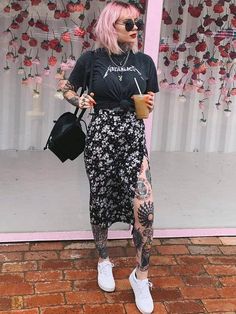 Alternative Fashion Skirts, Indie Outfits Alternative Fashion, Styl Grunge, High Waisted Floral Skirt, Printed Midi Skirt, Indie Outfits