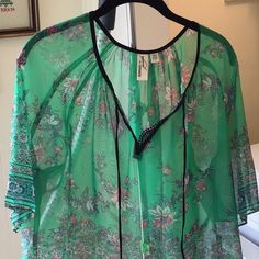 Nwot Green Floral Small Black Trim Lace Trim Straight Hem Flowy Sheer No Flaws Tags Removed Just Sat In Closet So Pretty! Never Worn Sheer See Through Mesh Non Stretch Bohemian Green Blouse For Daywear, Green Bohemian Blouse For Daywear, Bohemian Green Top For Daywear, Anthropologie Top, Floral Top, Black Trim, So Pretty, Lace Trim, Floral Tops