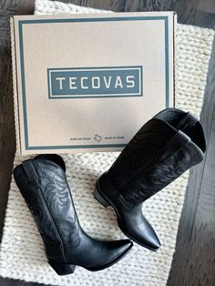 Currently one of my favorite closet staples to style—these are easily one of the most versatile pair of boots that I own. These are absolutely stunning & worth every penny! 

Festival Season - Summer Concert Outfit - Black Boots - Cowboy Boots - Cowgirl Boots - Festival Outfit 

#tecovas #boots 

Follow my shop @meagan_ivory on the @shop.LTK app to shop this post and get my exclusive app-only content!

#liketkit #LTKstyletip #LTKshoecrush
@shop.ltk
https://liketk.it/4yVOS Black Tecovas Outfit, Tecovas Boots Women Outfit, Tecovas Boots Women, Black Cowgirl Boots Outfit, Cowgirl Boots Black, Girls Black Boots