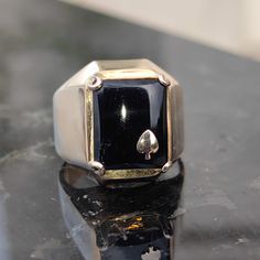 When ordering please send your phone number for shipping. RING SIZE:   8 1/2 US, 68 EU [FREE RESIZING] GOLD: 14 k 1937-1966 Hungarian hallmarks WEIGHT: 9.3 grams STONES:onyx CONDITION: EXCELLENT Your item will come boxed and wrapped carefully, sent insured by Fedex priority Mail. Playing Card, Solid Yellow, Rings Statement, Antique Vintage, Black Onyx, Geometric Design, Priority Mail, Phone Number, Ring Designs