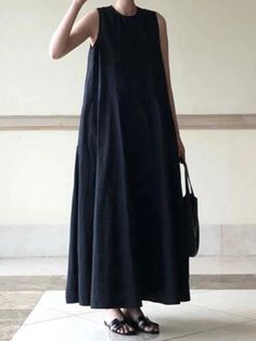 Handmade black Cotton Dresses o neck sleeveless cotton robes summer DressesMaterials used: cotton linenMeasurement: One size fits all for this item. Please make sure your size doesn't exceed this size: XL/US16-18/EUR44 bust 106cm / 41.34"Shoulder 34cm / 13.26"length 127cm / 50" We provide custom made service for this d Black Sleeveless Dress With Spaghetti Straps For Summer, Casual Black Sleeveless Maxi Dress, Black Sleeveless Spaghetti Strap Dress For Summer, Black Sleeveless Maxi Dress For Summer, Casual Black Sleeveless Sundress, Black Sleeveless Dress For Beach, Casual Black Sleeveless Summer Dress, Chic Black Sleeveless Sundress, Black Sleeveless Solid Midi Dress