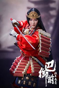 Genpei Heroine - Tomoe Gozen - Standard Version - POP Toys 1/6 Scale Figure Black Armor, Female Armor, Purple Coat, Shoulder Armor, Pop Toys, Female Knight, Female Head