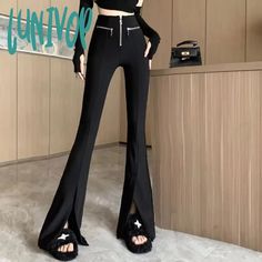 45300213448955|45300213481723|45300213514491|45300213547259 Style Flare Pants, Commuter Style, Zipper Pants, Slim Trousers, Chic Casual, Pant Style, Pants Women, Slim Waist, Fashion Vintage