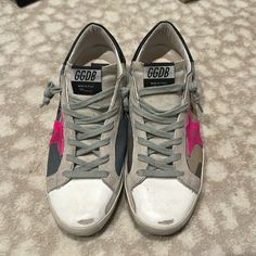 Golden Goose Superstars Camp With Pink Star Excellent Condition. Comes With Dust Bag Golden Goose Sneakers Camo, Shoes Golden Goose, Goose Shoes, Pink Star, Golden Goose Shoes, Camo Colors, Pink Stars, Golden Goose, Womens Shoes Sneakers