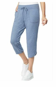 32 DEGREE WOMEN'S SOFT FLEECE KNIT CAPRI PANTS (HEATHER INDIGO COAST, SMALL) NEW WITH TAGS Casual Solid Knee-length Activewear, Comfortable Relaxed Fit Solid Capris, Casual Knee-length Capris For Fall, Casual Relaxed Fit Activewear Capris, Casual Solid Color Loungewear Capris, Casual Solid Color Capris For Loungewear, Casual Capri-length Loungewear Activewear, Casual Capri Length Activewear For Loungewear, Relaxed Fit Athleisure Capris For Loungewear