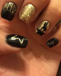 Broadway Nail Art, Hamilton Nail Art, Musical Theatre Nails, Hamilton Nails Designs, Theater Nails, Theatre Nails, Hamilton Birthday Party Ideas, Hamilton Makeup, Hamilton Nails