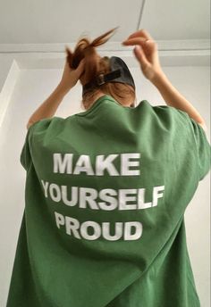 Proud Aesthetic, Make Yourself Proud, Stile Kendall Jenner, Shirt Design Inspiration, Aesthetic T Shirts, Vsco Girl, Looks Street Style, Make Yourself, 가을 패션