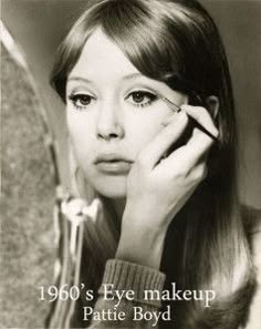 1960s Eye Makeup, Beatles Girl, Pattie Boyd, 60s Hair, Makeup Tip, Beauty Magazine