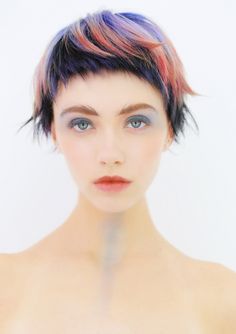 Dyed Mullet, Disconnected Haircut, Creative Haircuts, Women Haircuts, Colorful Hairstyles, Competition Hair, Asian Short Hair, Makeup Fashion, Hair Art