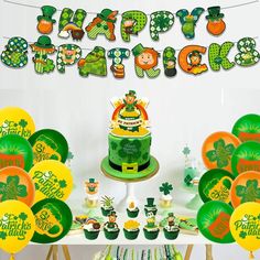 stpatricksday stpatrickdecor homedecor partydecor themedpartydecor partydecorations stpatrickday Saint Patrick's Day Party, Patricks Day Decorations, Day Party Decorations, Happy Patrick Day, Unique Cake Toppers, 12 Cupcakes, Balloon Cake