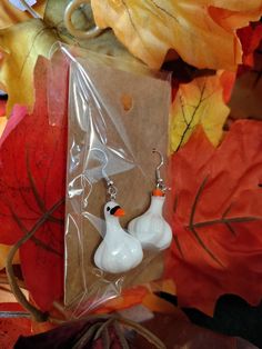 A goose made of garlic :) Spokane Wa, Wedding Basket, Jewelry Earrings Dangle, Garlic, Etsy Earrings, Dangle Drop Earrings, Dangle Earrings, Jewelry Earrings, Accessory Gift