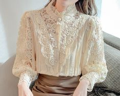 Elegant Tops With Lace Collar And Lantern Sleeve, Elegant Office Wear, Polo For Women, Lace Lanterns, Long Sleeve Fashion, Designer Streetwear, Turtleneck Shirt, Bottoming Shirt, Sleeve Fashion