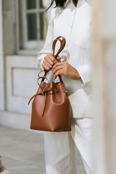 Mansur Gavriel Bucket Bag, Shooting Bags, Hero Image, Photography Bags, Collection Ideas, Fall Bags, Fall Handbags, Mini Bucket Bags, Mini Bucket