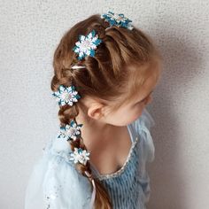 Frozen Hairstyles For Kids, Elsa Hairstyle Kids, Elsa Frozen Hair, Frozen Party Dress, Frozen Hairstyles, Elsa Halloween, Frozen 3rd Birthday, Anna Hair, Elsa Hair