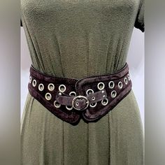 Espresso Brown Suede Real Leather Buckle Belt With Stretch Backing And Accented With Metal Lined Holes. Aesthetic Belt, Brazil Festival, Belts Aesthetic, Whimsigoth Aesthetic, Fairy Grunge Aesthetic, Casual School Outfits, Espresso Brown, Suede Belt, Boho Chic Outfits