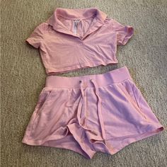 Small Top, Medium Bottom H&M Never Worn 2 Piece Set! H&m Tops For Summer Loungewear, H&m Summer Loungewear Tops, Sweat Shorts Women, Pleated Jacket, H&m Shorts, Tie Dye Shorts, Cycling Shorts, H&m Women, Fitted Skirt