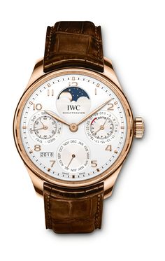 A moon you can rely on, even under cloudy skies: the perpetual calendar's high-precision moon phase display needs a one-day adjustment every 577.5 years. Iwc Perpetual Calendar, Iwc Schaffhausen, Casio Edifice, Iwc Watches, Rose Gold Case, Perpetual Calendar, Breitling Navitimer, Brown Leather Strap, Rolex Daytona