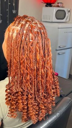 summer, boho braids, curly braids, shoulder braids. Ginger Boho Knotless Braids Bob, Ginger Bob Braids, Short Ginger Boho Braids, Orange And Brown Braids, Orange Knotless Braids, Shoulder Braids, Shoulder Length Boho Braids, Auburn Braids