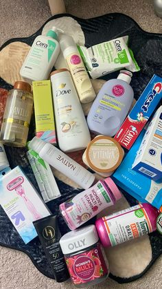 #target #hygiene Hygiene Baskets For Women, Clean Hygiene Aesthetic, Hygenie Shopping List, Girls Hygiene Products, Everything Shower Products, Clean Girl Hygiene, Target Self Care Products, Target Hygiene Products, Things To Get From Target