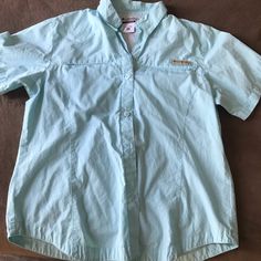 Never Worn, Size Medium Columbia Sportswear Button Down With Zipper Pockets. Blue Outdoor Top With Button Closure, Outdoor Blue Top With Button Closure, Blue Tops With Button Closure For Outdoor, Columbia Shirt, Columbia Blue, Columbia Sportswear, Button Down Shirts, Shirt Color, Zipper Pocket