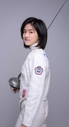 Women's Fencing, Fencing Sport, Character Poses, Strike A Pose, Art Reference Photos, Camera Photography, Senior Pictures