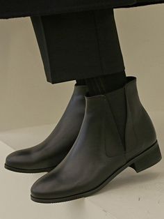 Composition : Sheep LeatherColor : BlackCountry of Origin : KOREA Luxury Chic Ankle-high Chelsea Boots, Ankle-high Calf Leather Chelsea Boots For Formal Occasions, Modern Calf Leather Chelsea Boots, Ankle-high, Luxury Calf Leather Chelsea Boots, Ankle-high, Luxury Ankle-high Chelsea Boots, Shoes Boots Ankle, Boot Shoes Women, Chelsea Boots, Sheep