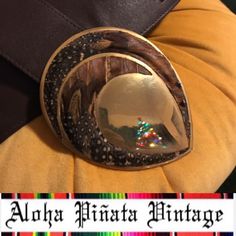 Vintage Brass Buckle with genuine Peacock Feathers and wide brown adjustable belt Large beautiful statement size buckle ✨ 🦚 Snake Sweater, Vintage Kimono Jacket, Buy Clothes Online, Vintage Leather Jacket, Peacock Feathers, Vintage Kimono, Brass Buckle, Suspender Belt, Vintage Jewels