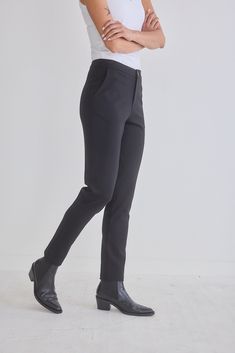 The Comfort Trousers are the perfect straight leg pant to wear with any of our blouse options. It's a wardrobe staple that can be worn any season, for any occasion. Straight leg pants Two side pockets Fabric has some give Classic Blazer, Cargo Skirt, Twill Pants, Wide Leg Denim, Fashion Help, Personal Stylist, Straight Leg Pants, Skirt Pants, Denim Pants