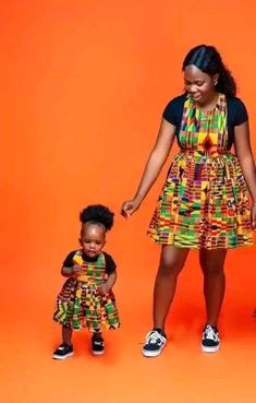 African Print Kimono, Beautiful Ankara Styles, Ballet Folklorico, Mommy Daughter Outfits, Daughter Outfits, Mother Daughter Fashion, Mom And Daughter Matching, Mother Daughter Outfits, Ankara Gowns