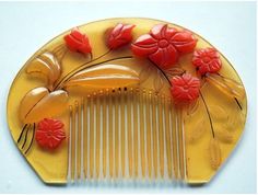 Japan 1930s, Japanese Art Deco, Antique Hair Combs, Black Pinterest, Japanese Hair, Bakelite Jewelry, Vintage Hair Combs, Traditional Kimono, Vintage Hair Accessories