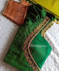 Embroidery Design For Green Blouse, Blouse Neck Work Designs Latest, Simple Neck Maggam Designs, Blouse Magam Designs Latest, Simple Neck Works For Blouses, Green Color Blouse Designs Latest, Simple Aari Back Neck Design, Maggam Works Simple, Green Blouse Designs For Saree Silk