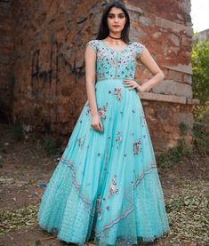 Long Gown Dress Party Wear, Patterned Gown, Indian Long Dress, Garba Dress, Sweet Sixteen Dresses, Anarkali Dresses