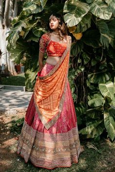 Lehenga Bridal, Wedding Lehenga Designs, Indian Bride Outfits, Fest Outfits, Traditional Indian Dress, Half Saree Designs