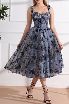 Floral Organza Dress, Organza Midi Dress, Elegant Floral Dress, Target Dress, Art And Fashion, Floral Corset, Halle Berry, Tea Length Dresses, Disney Princesses