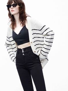 MO&Co. Women's V-neck Stripes Button Down Loose Cable Knit Cardigan in Black and White Chic Cable Knit Sweater Coat, Chic Winter Cable Knit Cardigan, Cardigan Beige, Effortless Fashion, Knit Texture, Cable Knit Cardigan, Color Stripes, Striped Knit, Pattern Making