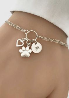 Paw Jewelry, Dog Paw Tattoo, Paw Print Bracelet, Pretty Jewelry Necklaces, Magical Jewelry, Dog Jewelry, Fancy Jewellery, Fancy Jewelry, Girly Jewelry