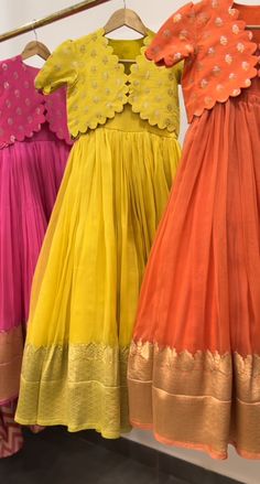 Outfit Ideas For Wedding, Long Frocks For Kids, Indian Dresses For Kids, Frocks For Kids, Kids Party Wear Dresses, Long Frock Designs, Kids Blouse Designs