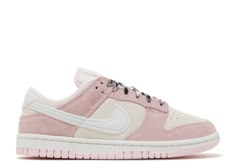 Wmns Dunk Low LX 'Pink Foam' - Nike - DV3054 600 - pink foam/pure platinum/phantom | Flight Club Dunk Rosa, Nike Dunk Lows, Wmns Dunk Low, Sneakers Box, Kobe Shoes, Nike Tn, Sneaker Release, Nike Dunk Low, Dunk Low