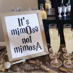 there is a sign that says it's mimosa not mimosa