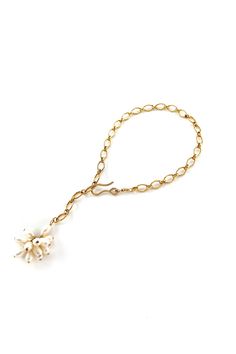 Classic and minimal - The Fleurette Bracelet is made from 14k gold filled or sterling silver openwork chain and features a hand-fabricated freshwater pearl "fleurette" cluster drop. The hook closure allows you to adjust the drop length. The size chosen will include two extra chain links for the dangle. This style looks great alone but also layers well. Such a great piece for everyday wear and to enjoy for years to come. Handmade in New York Material: 14k gold filled or sterling silver Closure: h Chain Links, The Hook, Layered Bracelets, Delicate Bracelet, Chain Link, Freshwater Pearls, Gold Filled, Everyday Wear, Bracelet