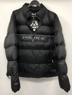 For sale is Palace SS23 Pertex P90 Puffer Black Jacket in size Medium. New with Tags and never worn. Brand: Palace Color: Black Size: MEDIUM Condition: Never Worn. Comes without plastic packaging Shipping: Shipping comes out of Utah. Typically within 1-2 days. Some days longer but will get to them. Due to a recent scam attempt all domestic and international purchases will be All-Sales Final. No Returns. Unless specifically specified, all items are authentic from brand that is listed. If you have Black Sporty Puffer Parka, Functional Black Puffer Jacket With Padded Collar, Black Functional Puffer Jacket With Padded Collar, Long Sleeve Down Techwear Outerwear, Long Sleeve Techwear Puffer Jacket, Black Windbreaker With Padded Collar For Cold Weather, Black Quilted Jacket With Pockets For Streetwear, Quilted Down Jacket With Long Sleeves For Streetwear, Plastic Packaging