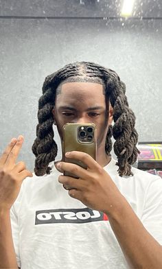 @theoriginalsleaze Four Strand Twist Locs, Dread Plats Men, Light Skin Boys With Dreads, Braided Dreads Men, Short Dread Styles For Men, Locs Hairstyles Men, Dreads Styles For Men