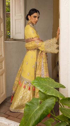 Embroidered Organza Bumble Dupatta Gold Printed Dupatta Patti Gold Printed Shirt Chatta Patti Embroidered Chiffon Front Spray Embroidered Chiffon Front Side Panel Jall Right + Left Embroidered Chiffon Back Spray Embroidered Chiffon Sleeve Spray Embroidered Neckline Embroidered Front Connector Border Embroidered Front Daman Border 01 Embroidered Front Daman Border 02 Embroidered Back Border Embroidered Sleeve Border Embroidered Chalk Border Embroidered Trouser Border Jamawar Trouser Raw Silk Cutdana Unstitched Sets, Unstitched Shantoon Lehenga With Dabka Work, Yellow Chinon Traditional Wear With Intricate Embroidery, Dola Silk Lehenga With Dabka Embroidery, Semi-stitched Lehenga With Dabka Work In Shantoon, Semi-stitched Shantoon Lehenga With Dabka Work, Designer Dabka Sharara In Shantoon, Festive Cotton Silk Lehenga With Resham Embroidery, Traditional Drape Lehenga With Dabka In Jamawar